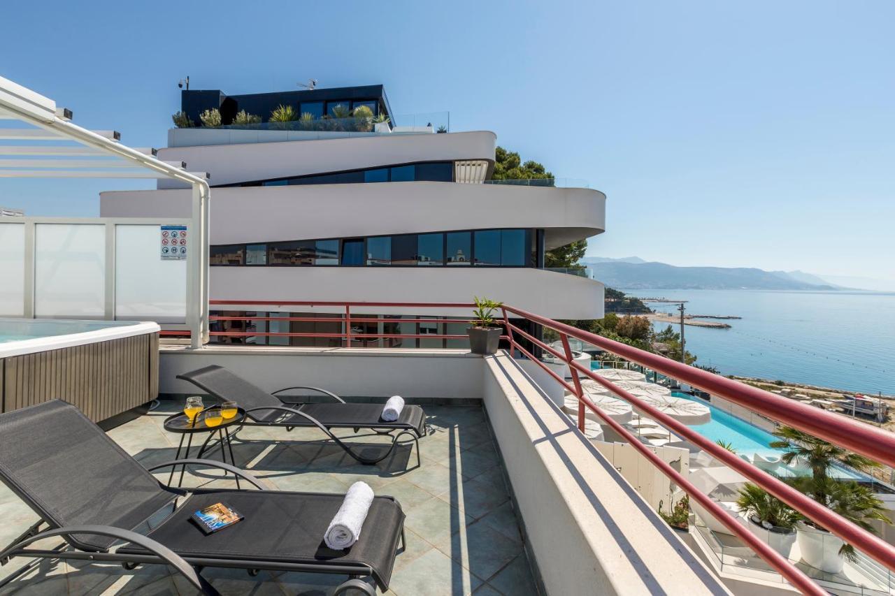 Apartamento Seaside Penthouse With Hot Tub Sky Living Split Exterior foto
