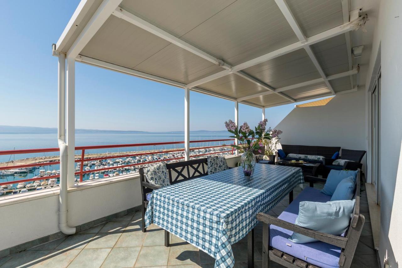 Apartamento Seaside Penthouse With Hot Tub Sky Living Split Exterior foto